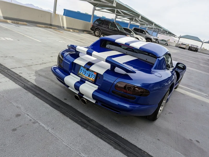 2001 Dodge Viper RT/10 3