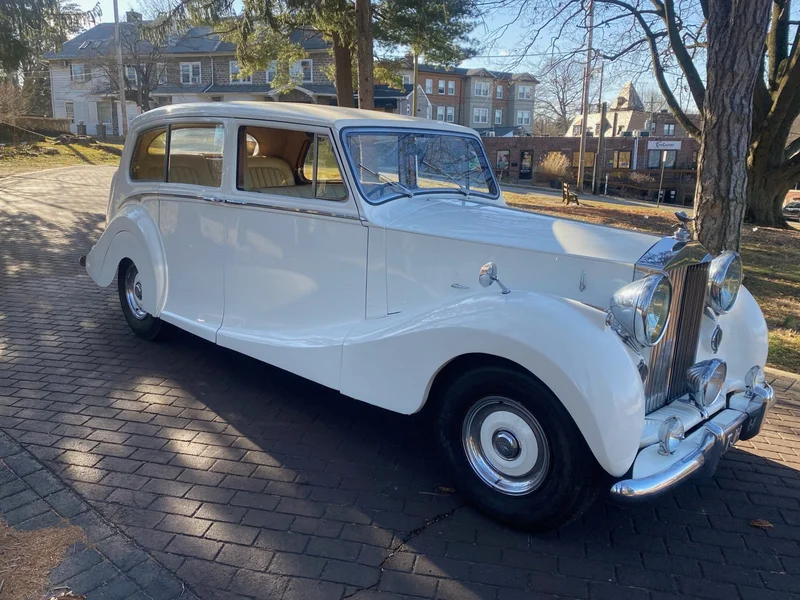 1953 Rolls-Royce Silver Wraith