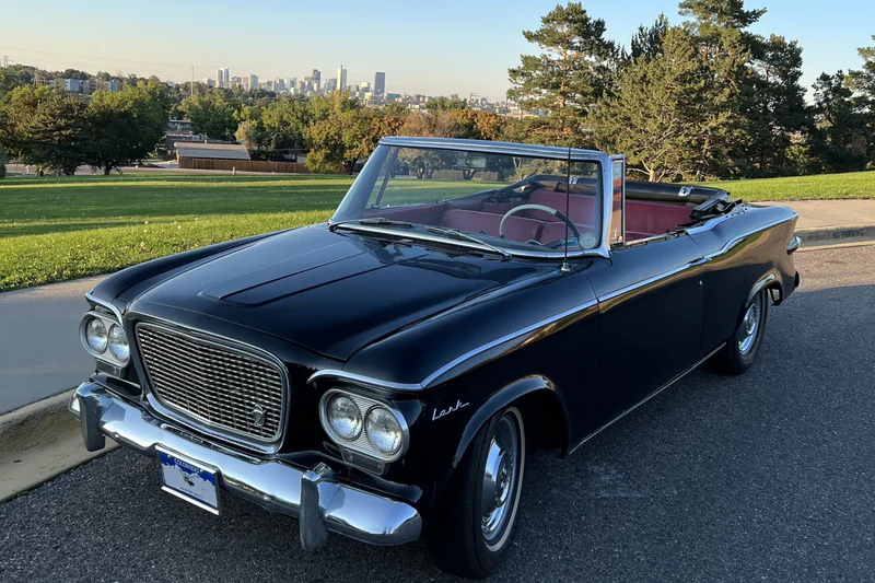 1961 Studebaker Lark Regal 2