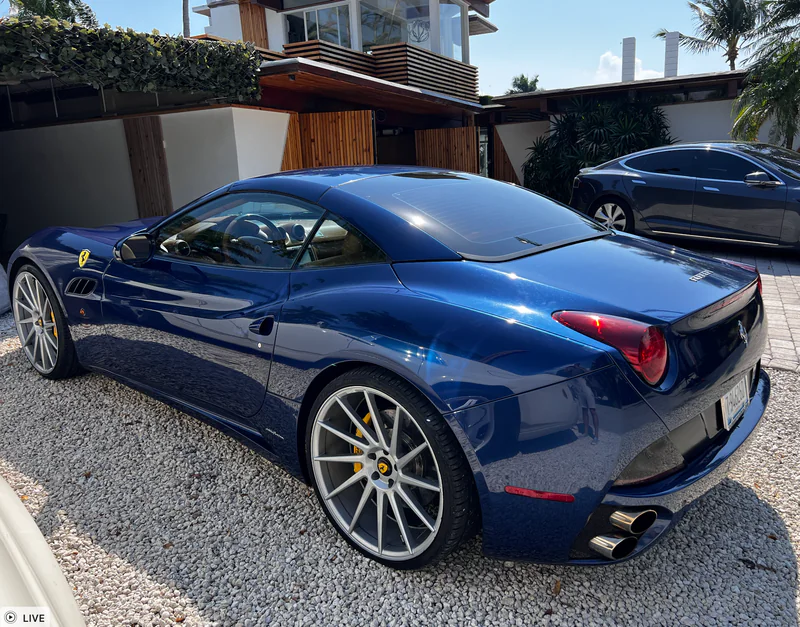 2010 Ferrari California