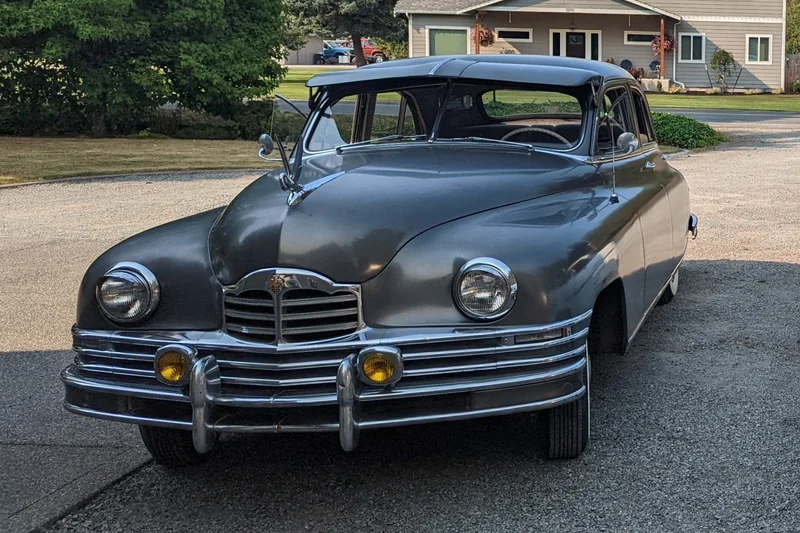 1948 Packard Super Eight