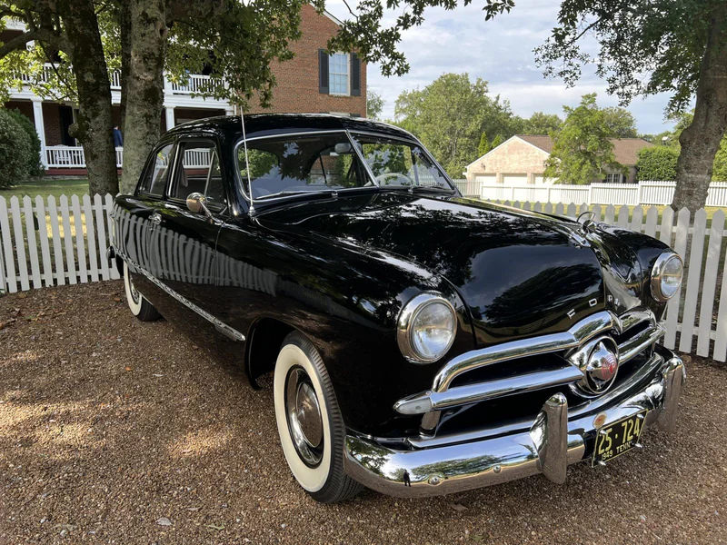 1949 Ford Custom Base 48