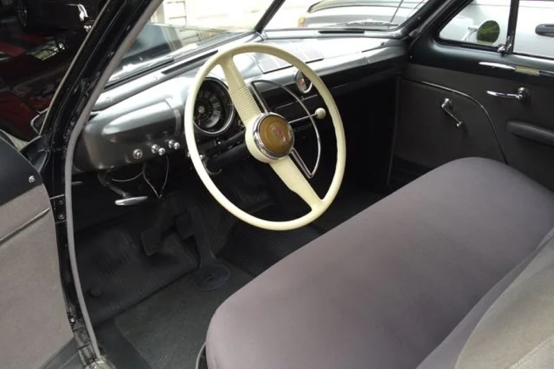 1949 Ford Custom Base 20