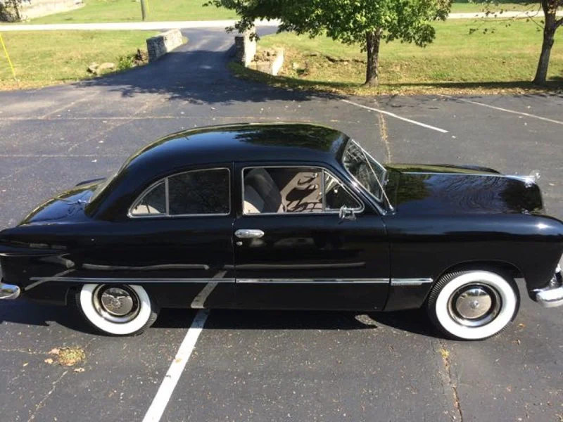 1949 Ford Custom Base 28