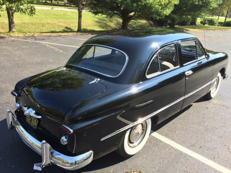 1949 Ford Custom Base 30