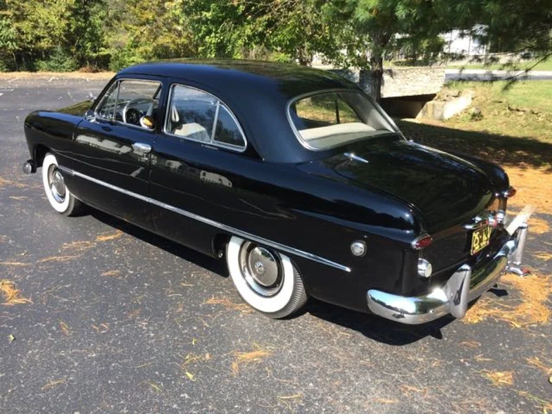 1949 Ford Custom Base 33