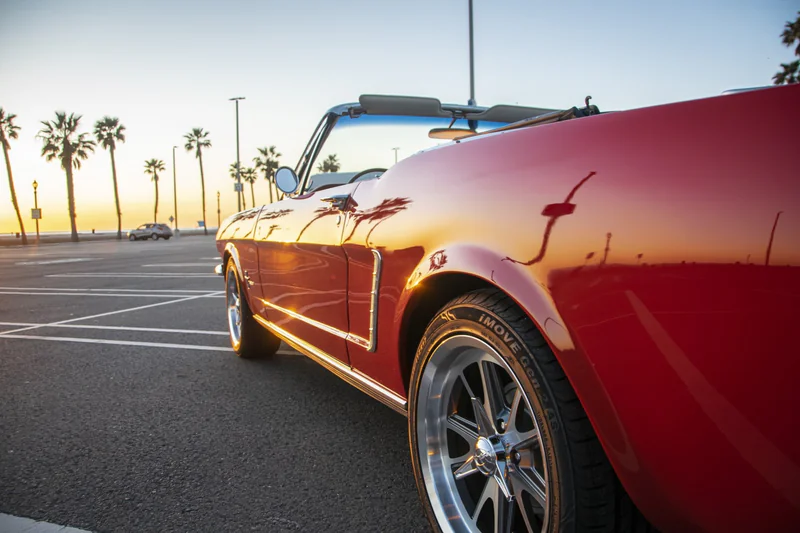 1965 Ford Mustang Base 4