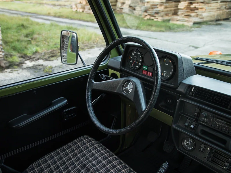 1980 Mercedes-Benz 240GD LWB 14