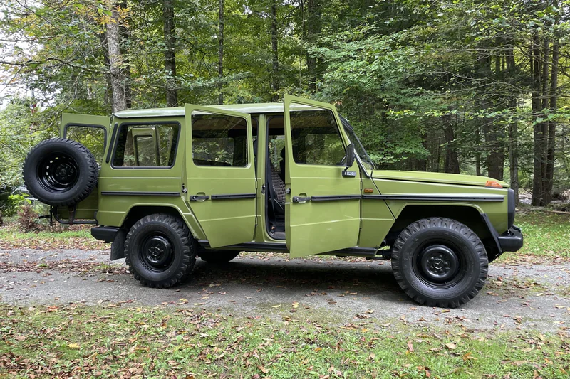 1980 Mercedes-Benz 240GD LWB 48