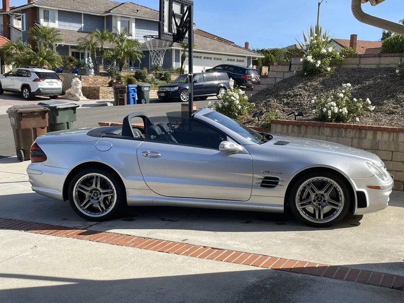 2005 Mercedes-Benz SL65 AMG Base 2