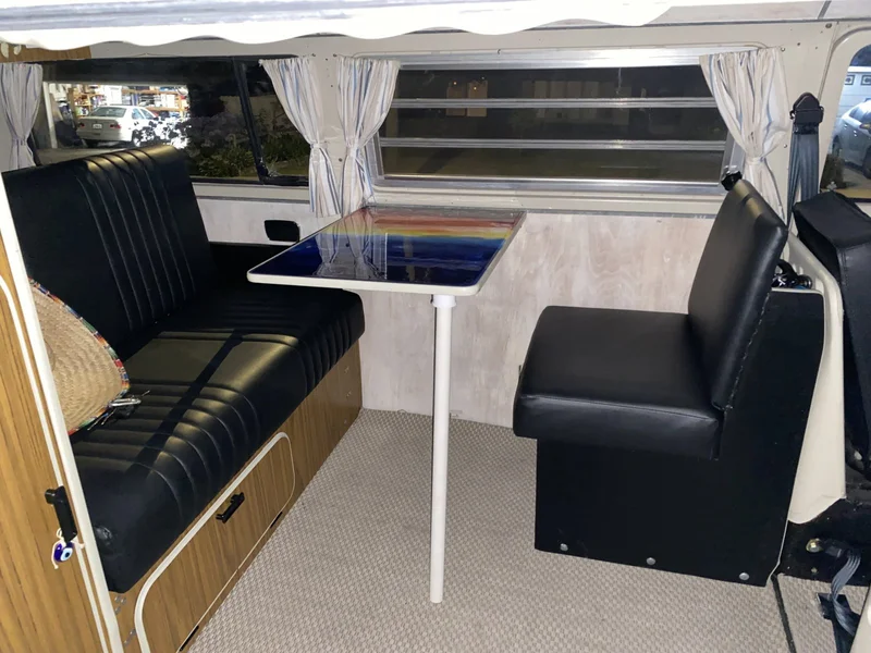 1972 Volkswagen Transporter
