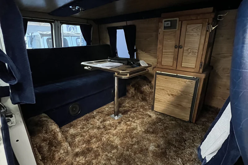 1985 Dodge B250 Fun Ways Conversion Van 5