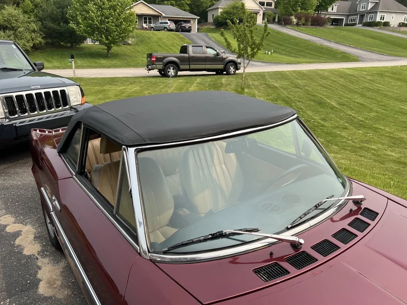 1981 Fiat 124 Spider 9