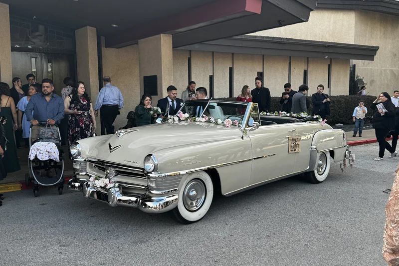 1952 Chrysler New Yorker Base 16