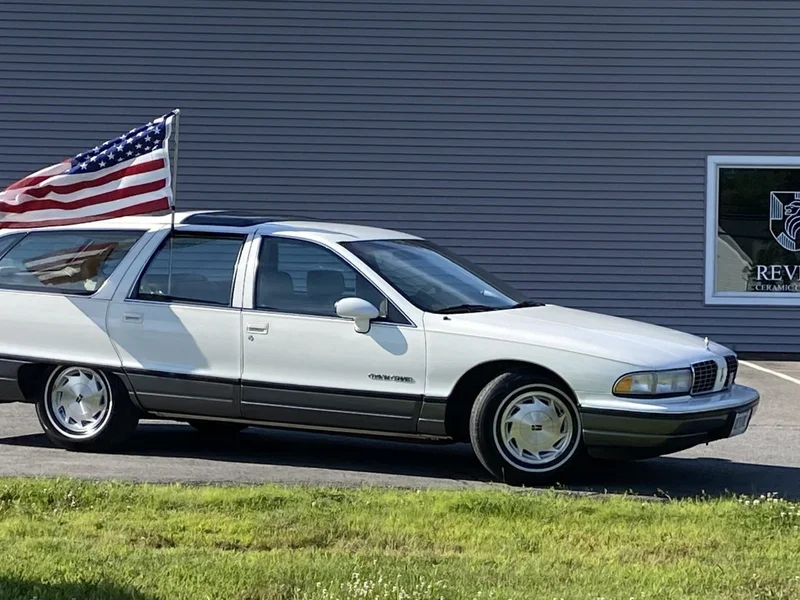 1991 Oldsmobile Custom Cruiser Base 7