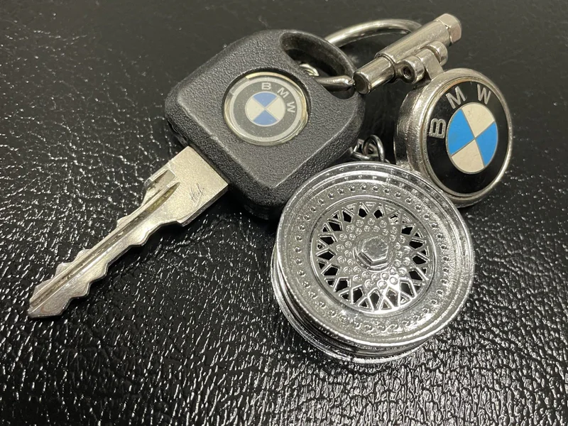1992 BMW 325i