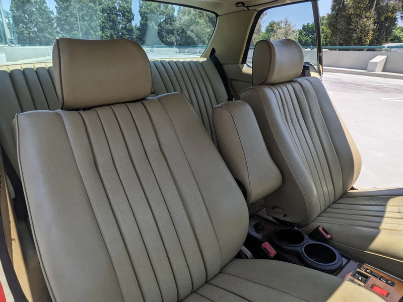 1984 Mercedes-Benz 300CD Base 19