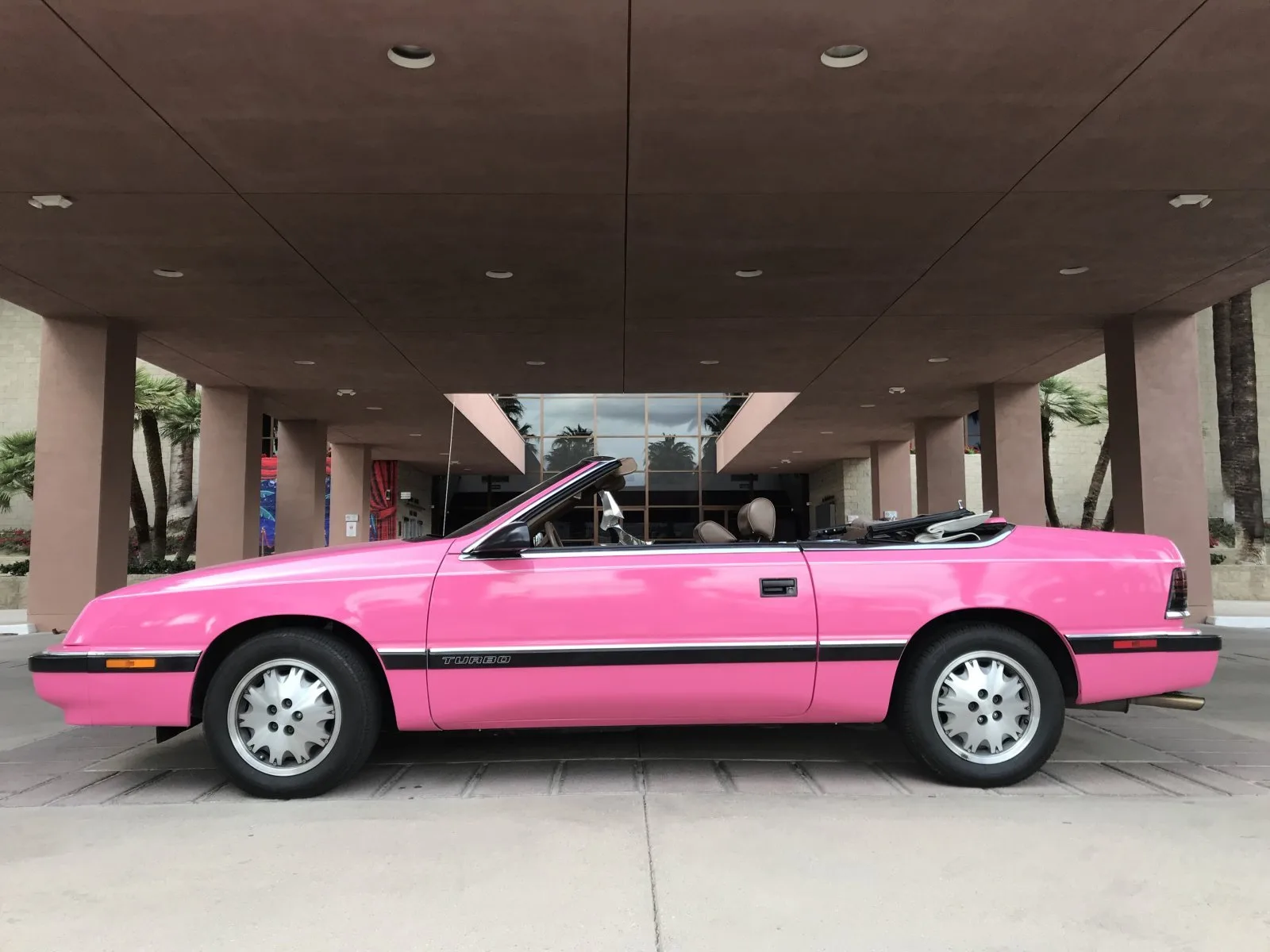 Palm springs Classic cars — Cover
