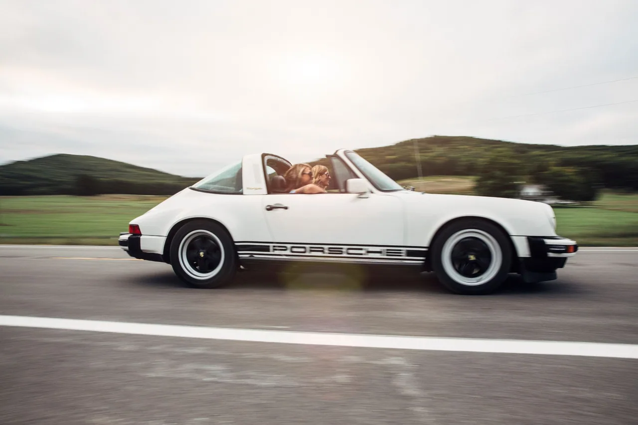FEATURED PORSCHES — original DriveShare photograph