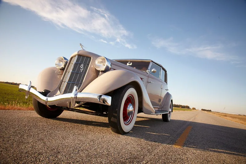 List or rent a vintage car | DRIVESHARE — original DriveShare photograph