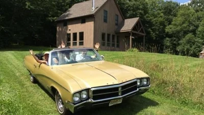 Vehicle pictured with Rosalie Boothe's DriveShare review