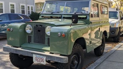 Vehicle pictured with Morgan Dennis's DriveShare review